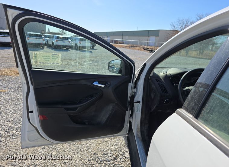 image for item DW3202 2016 Ford Focus  
