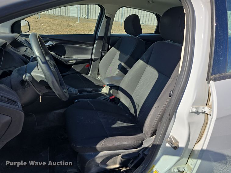 image for item DW3202 2016 Ford Focus  