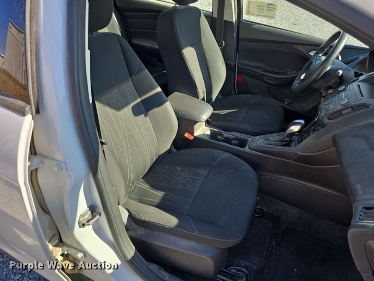 image for item DW3202 2016 Ford Focus  