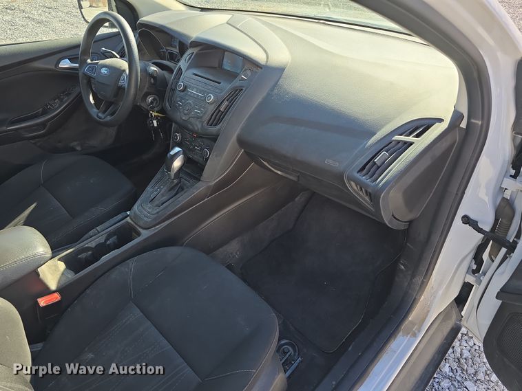 image for item DW3202 2016 Ford Focus  