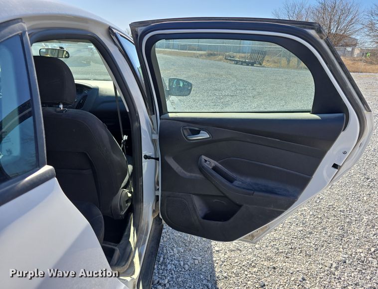 image for item DW3202 2016 Ford Focus  