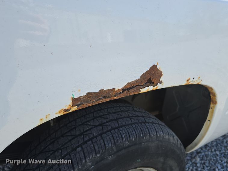 image for item DW3203 2010 Dodge Dakota Ext. Cab pickup truck