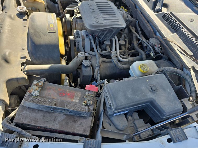 image for item DW3203 2010 Dodge Dakota Ext. Cab pickup truck