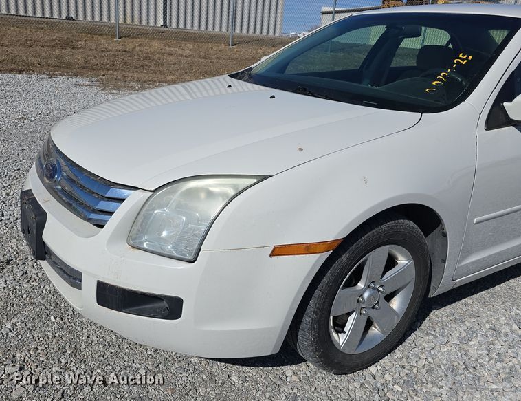 image for item DW3204 2008 Ford Fusion SE 