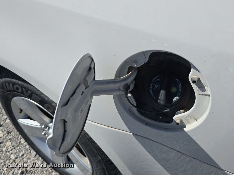 image for item DW3204 2008 Ford Fusion SE 