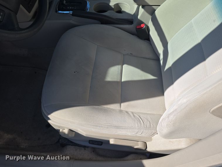 image for item DW3204 2008 Ford Fusion SE 