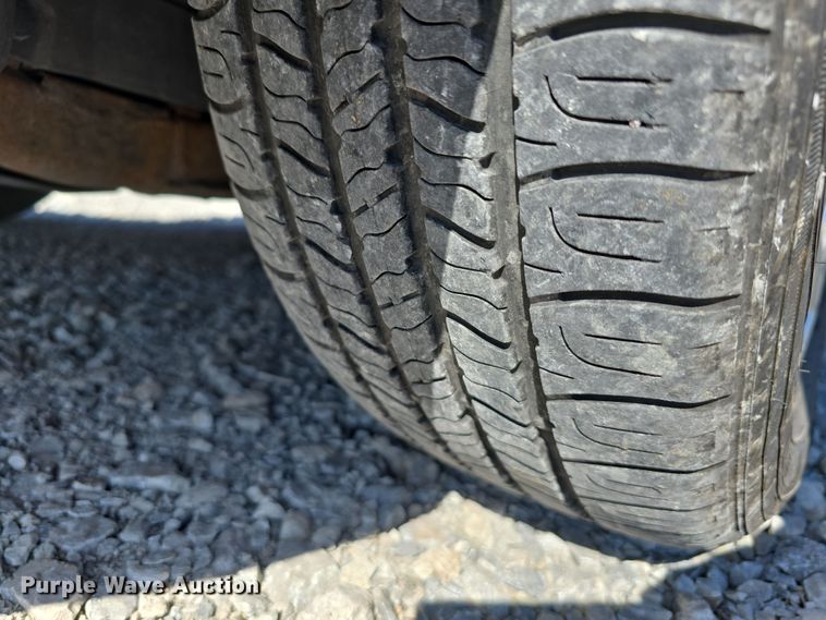 image for item DW3204 2008 Ford Fusion SE 