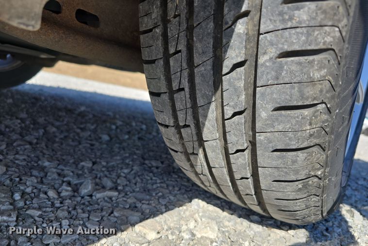 image for item DW3204 2008 Ford Fusion SE 