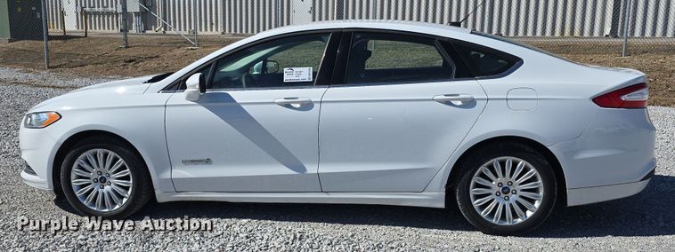 image for item DW3206 2013 Ford Fusion SE  