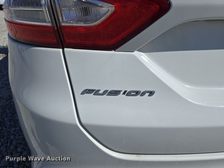 image for item DW3206 2013 Ford Fusion SE  