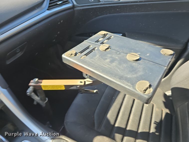 image for item DW3206 2013 Ford Fusion SE  