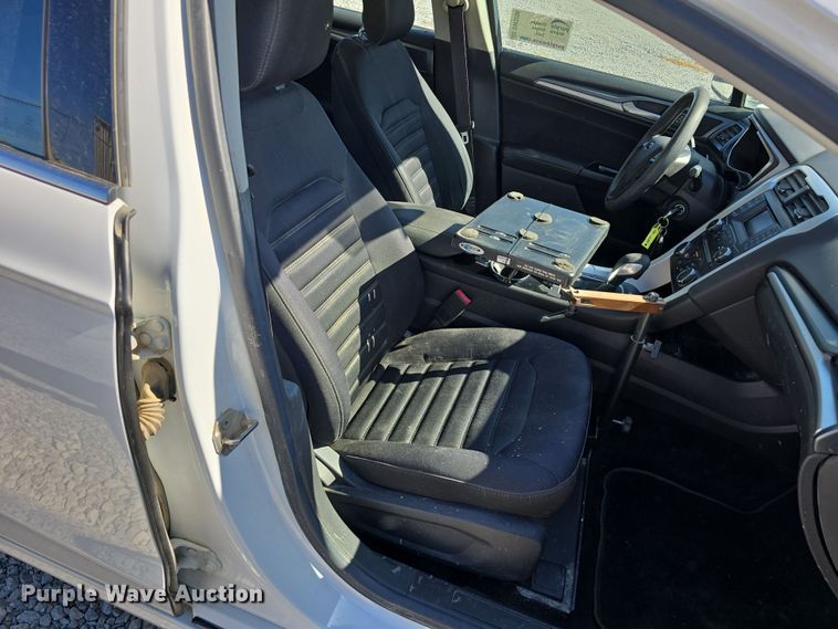 image for item DW3206 2013 Ford Fusion SE  