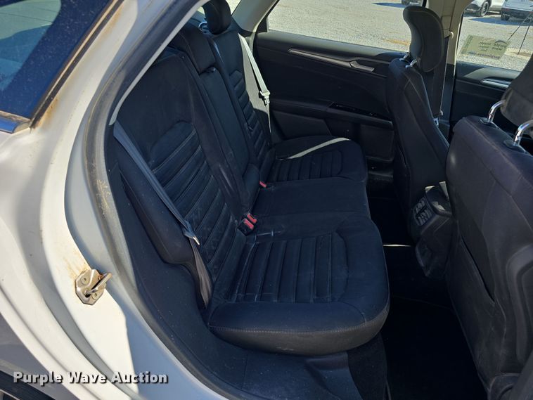 image for item DW3206 2013 Ford Fusion SE  