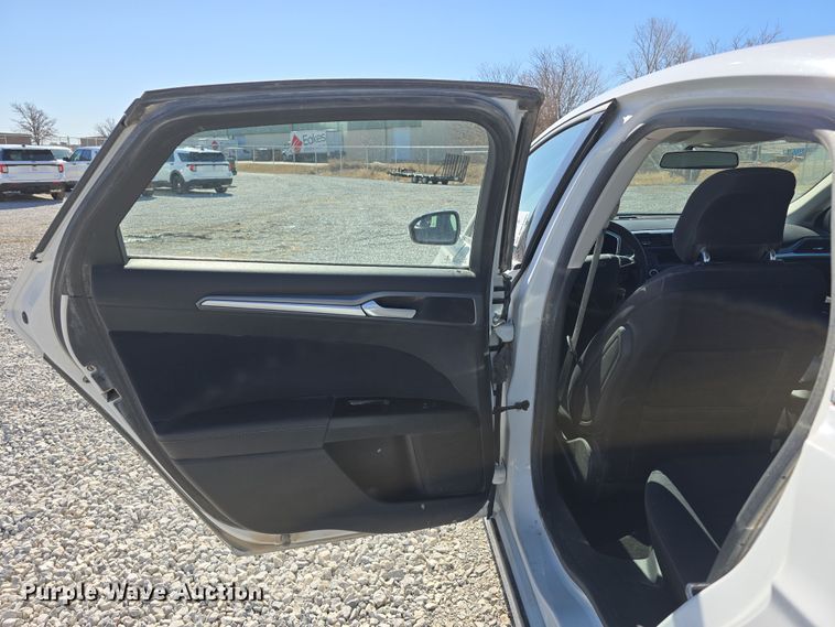 image for item DW3206 2013 Ford Fusion SE  