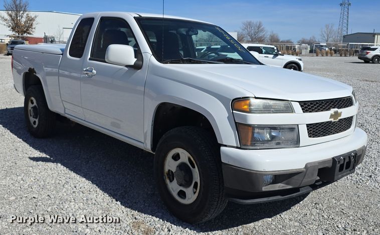 image for item DW3208 2012 Chevrolet Colorado Ext. Cab pickup truck