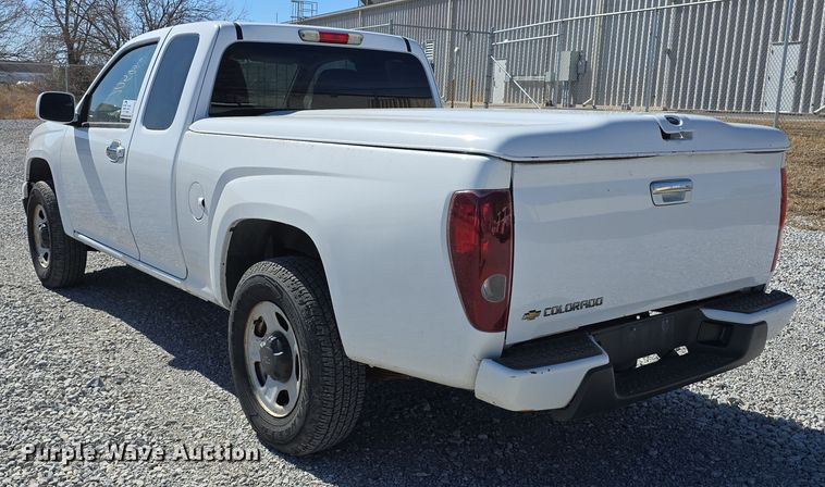 image for item DW3208 2012 Chevrolet Colorado Ext. Cab pickup truck