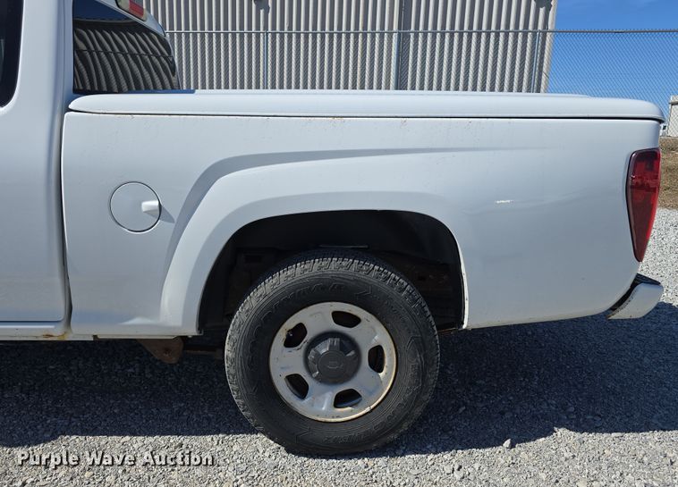 image for item DW3208 2012 Chevrolet Colorado Ext. Cab pickup truck