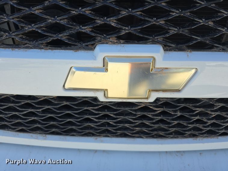 image for item DW3208 2012 Chevrolet Colorado Ext. Cab pickup truck