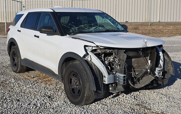 image for item DW3209 2020 Ford Explorer Police Interceptor SUV