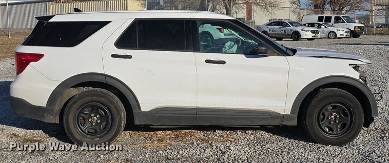 image for item DW3209 2020 Ford Explorer Police Interceptor SUV