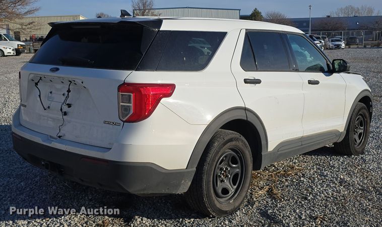 image for item DW3209 2020 Ford Explorer Police Interceptor SUV
