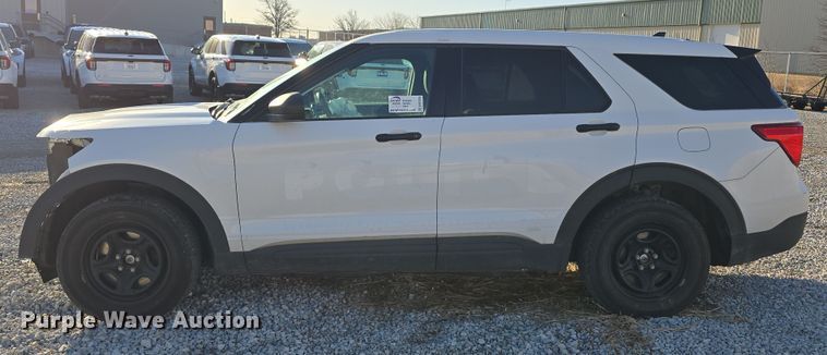 image for item DW3209 2020 Ford Explorer Police Interceptor SUV