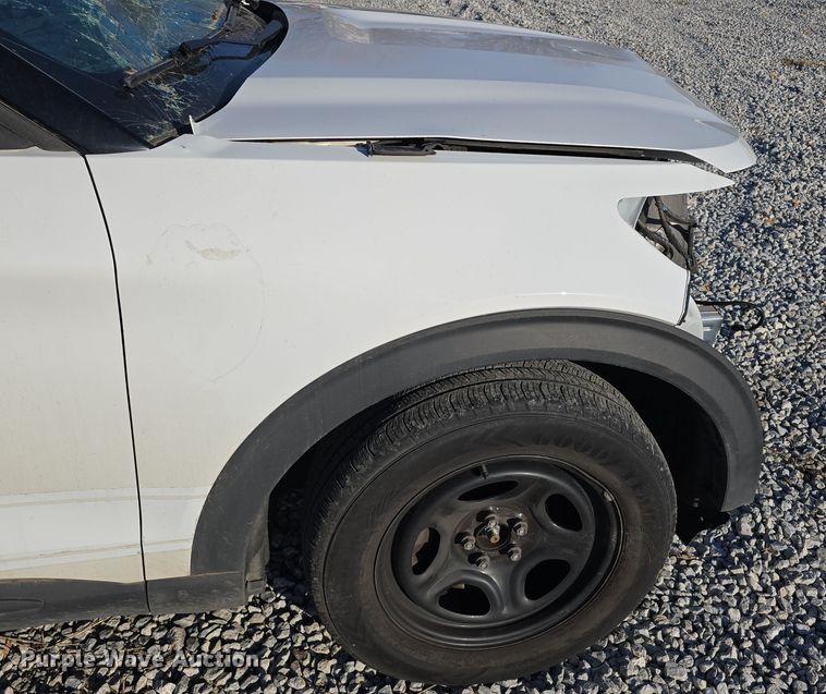 image for item DW3209 2020 Ford Explorer Police Interceptor SUV