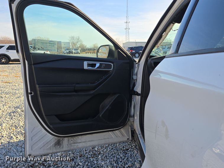 image for item DW3209 2020 Ford Explorer Police Interceptor SUV