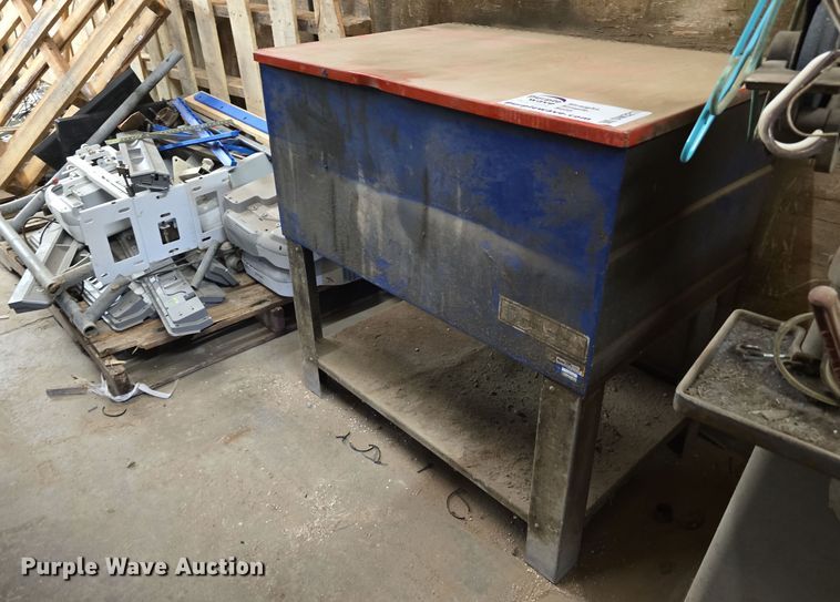 image for item DW3217 Universal Equip. MFG 5-93-AP parts washer