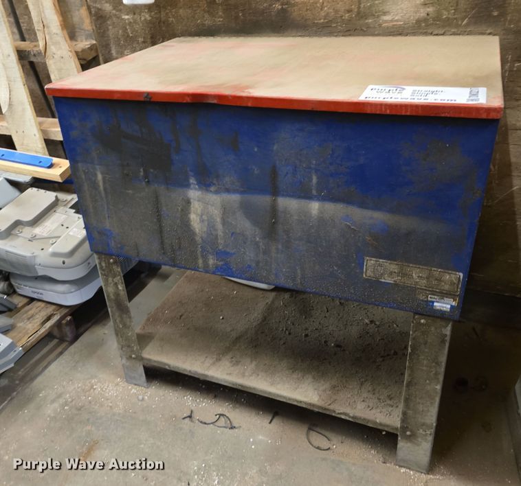 image for item DW3217 Universal Equip. MFG 5-93-AP parts washer