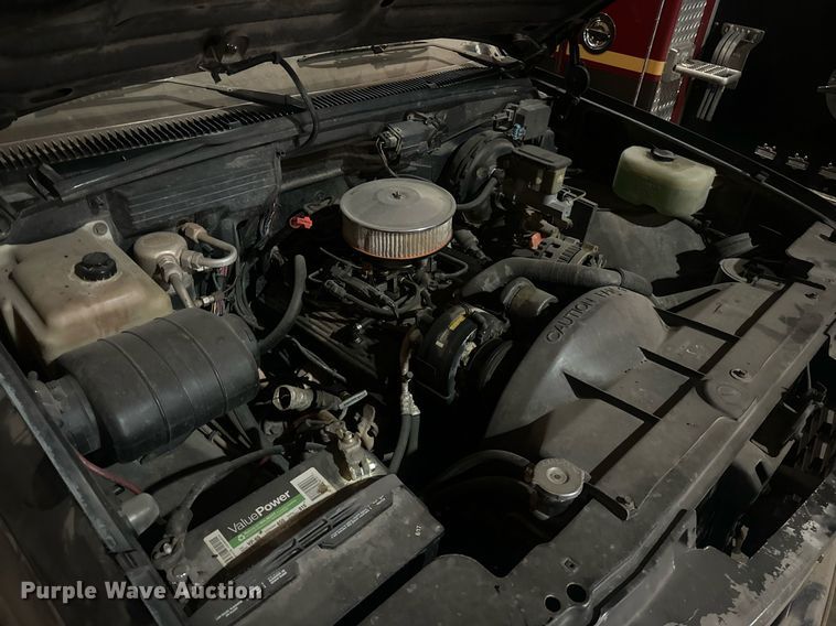 image for item DW5101 1990 Chevrolet C1500 pickup truck