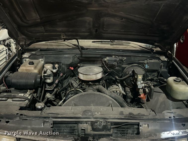 image for item DW5101 1990 Chevrolet C1500 pickup truck