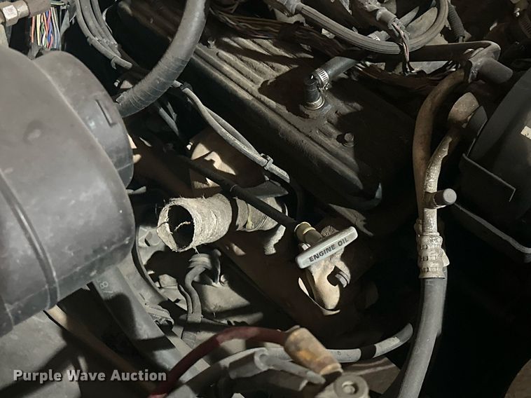 image for item DW5101 1990 Chevrolet C1500 pickup truck