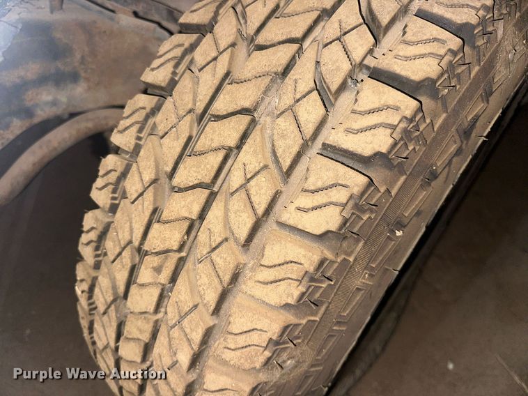 image for item DW5101 1990 Chevrolet C1500 pickup truck