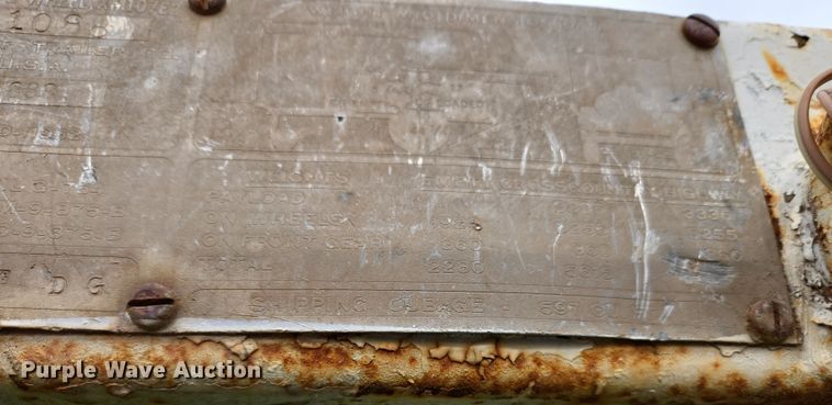 image for item DW8609 Fruehauf XM-107E2 water tank trailer