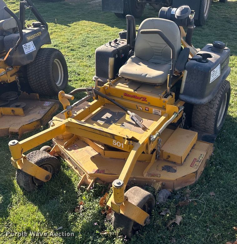 image for item DW8613 2009 Hustler Z ZTR lawn mower