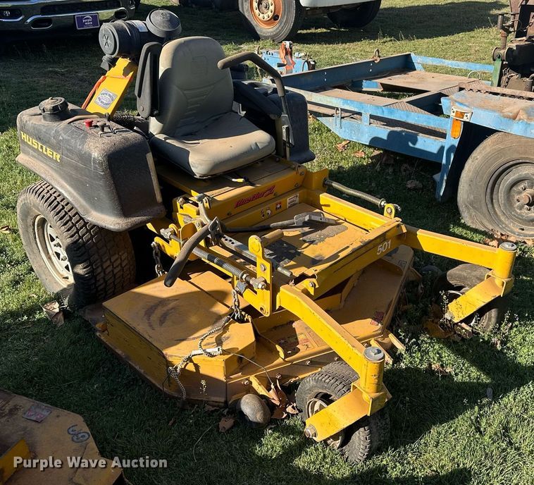 image for item DW8613 2009 Hustler Z ZTR lawn mower