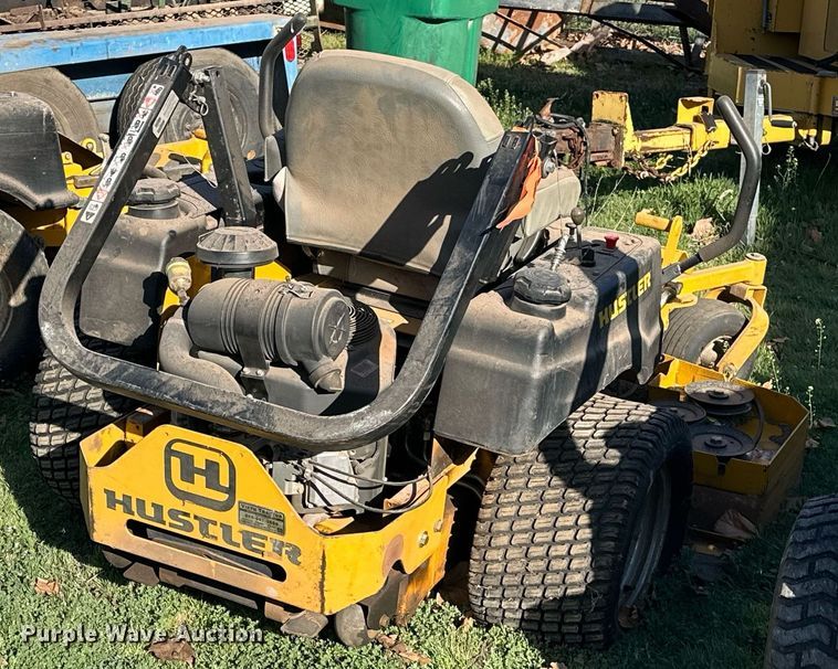 image for item DW8614 2014 Hustler 932772 ZTR lawn mower