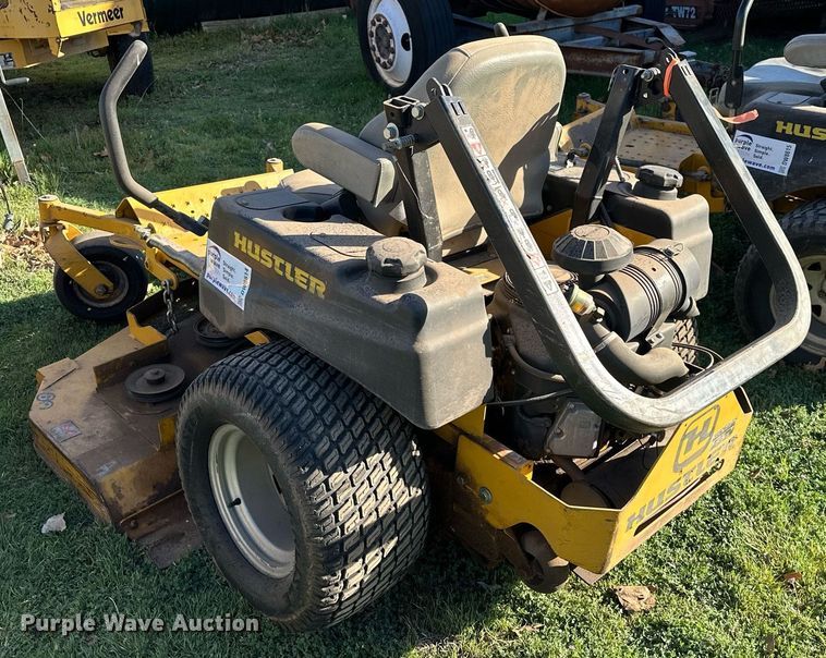 image for item DW8614 2014 Hustler 932772 ZTR lawn mower