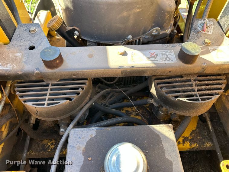 image for item DW8614 2014 Hustler 932772 ZTR lawn mower