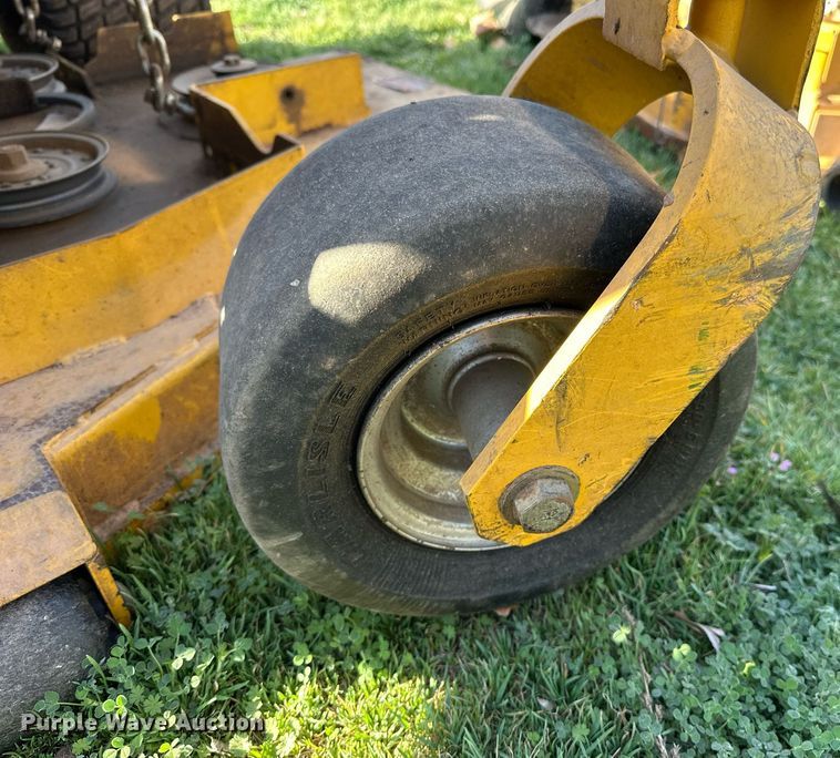 image for item DW8614 2014 Hustler 932772 ZTR lawn mower