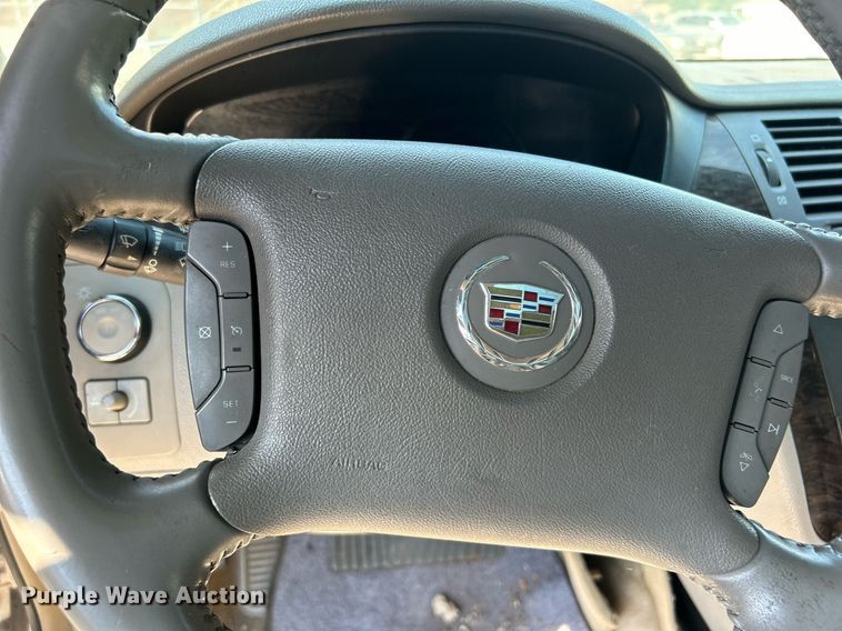 image for item EG0585 2009 Cadillac DTS 