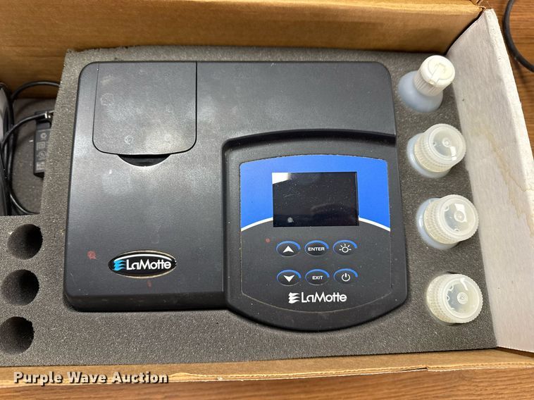 image for item EG8034 LaMotte LTC-300 turbidity meter