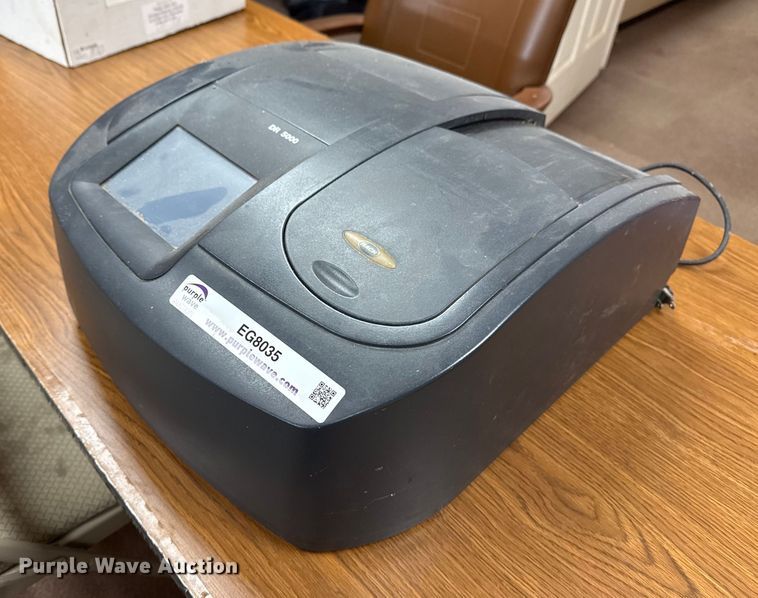 image for item EG8035 Hach DR5000 spectrophotometer