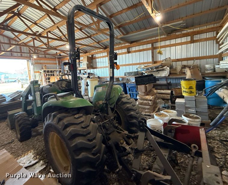 image for item EG8038 2001 John Deere 4300 tractor