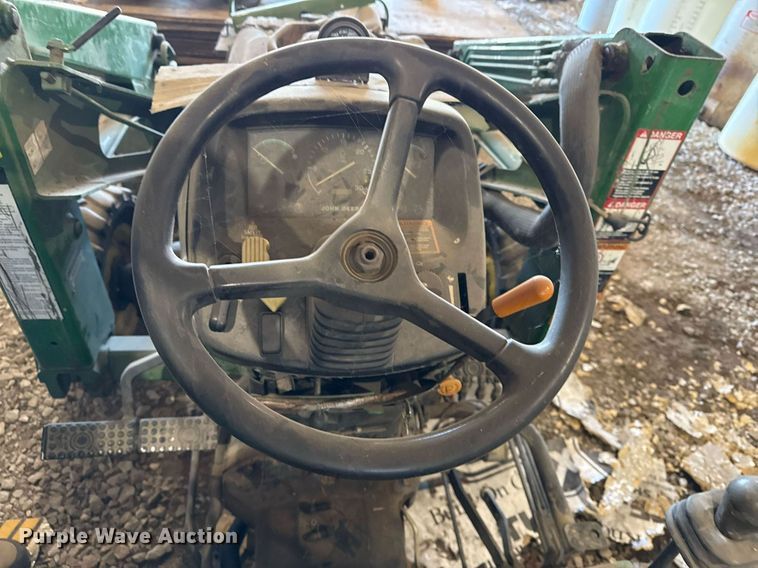 image for item EG8038 2001 John Deere 4300 tractor