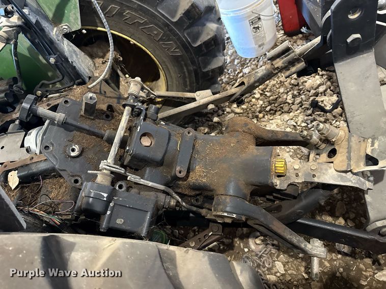 image for item EG8038 2001 John Deere 4300 tractor