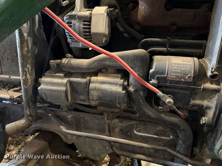 image for item EG8038 2001 John Deere 4300 tractor