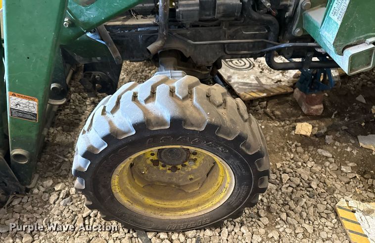 image for item EG8038 2001 John Deere 4300 tractor