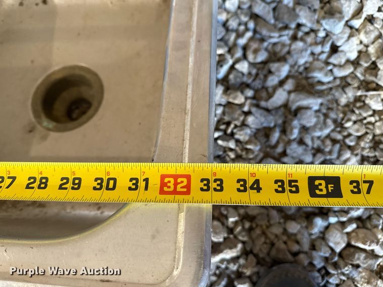 image for item EG8043 (3) sinks